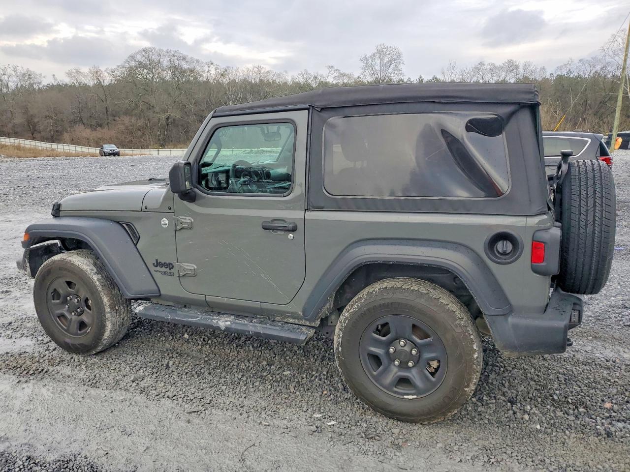 2021 Jeep Wrangler Sport - Фото 2