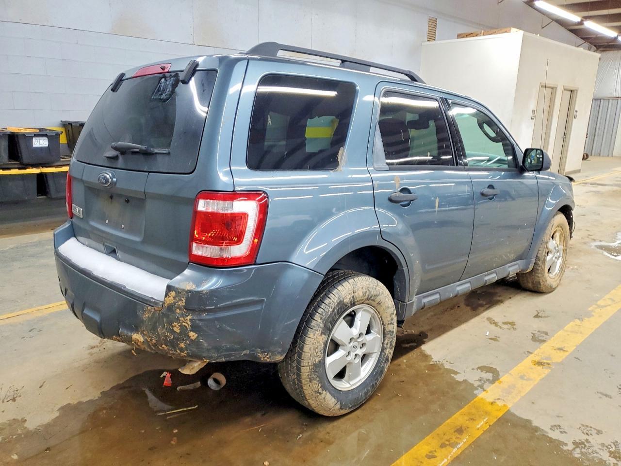 2012 Ford Escape Xlt - Image 3