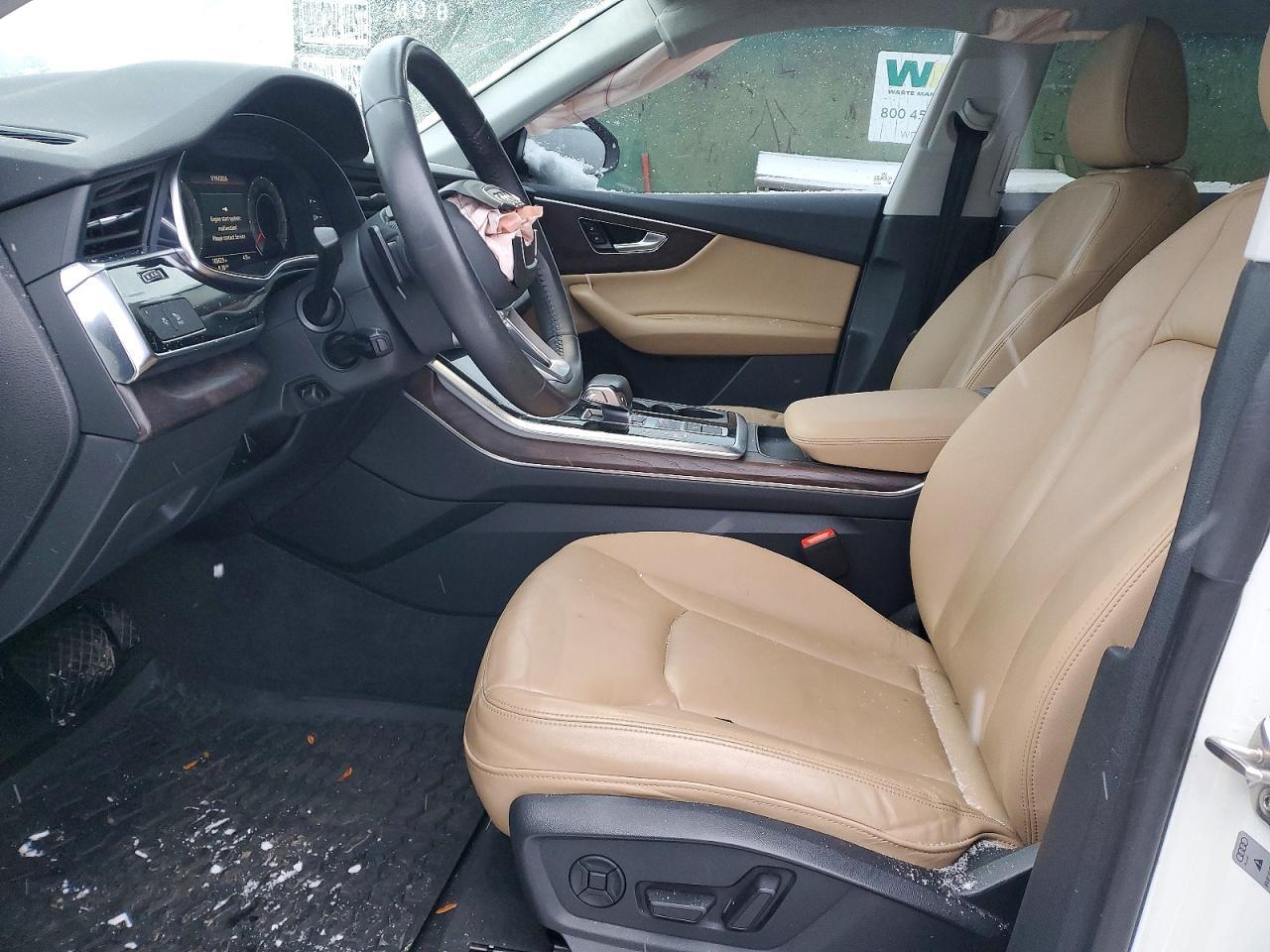 2019 Audi Q8 Premium - Фото 7