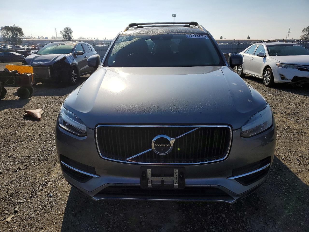 2016 Volvo Xc90 T8 - Image 5