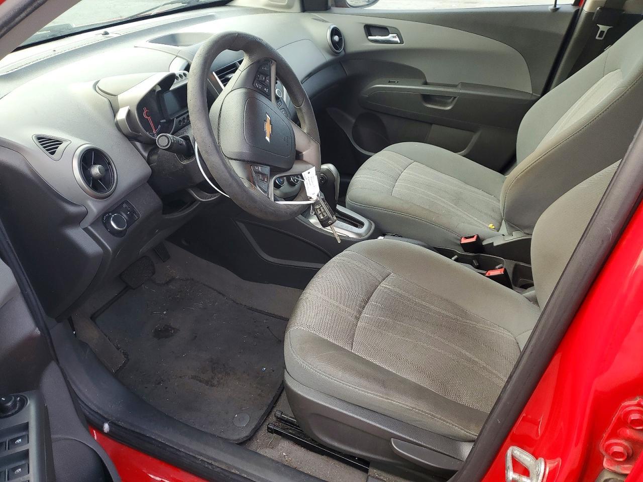 2014 Chevrolet Sonic Lt - Фото 7