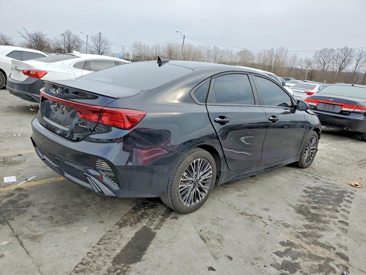 2024 Kia Forte - Фото 3