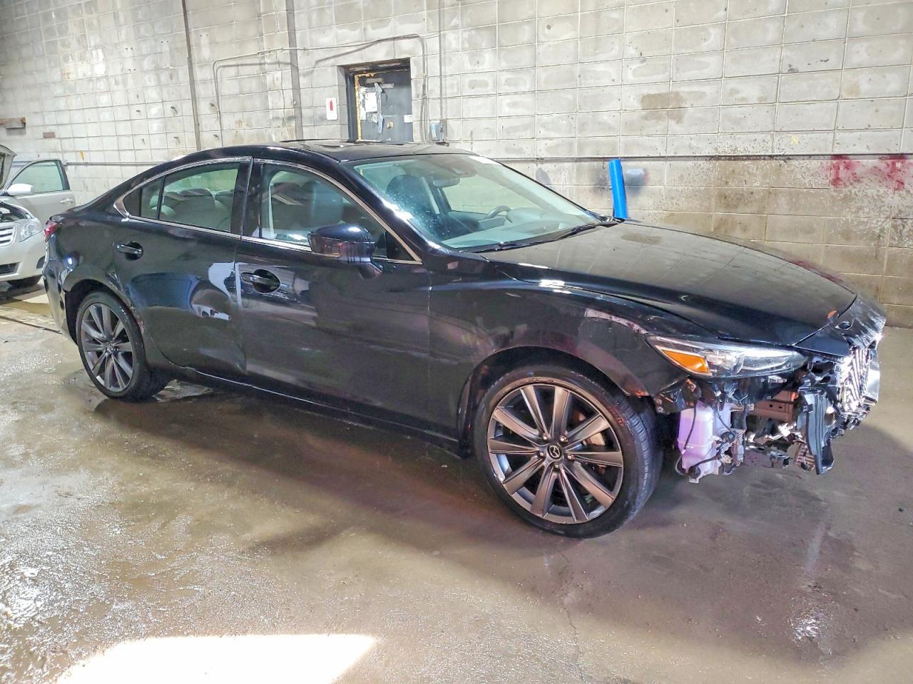 2021 Mazda 6 Grand Touring - Image 4