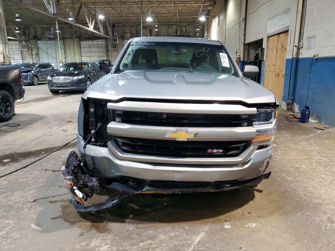 2017 Chevrolet Silverado K1500 Lt - Image 5