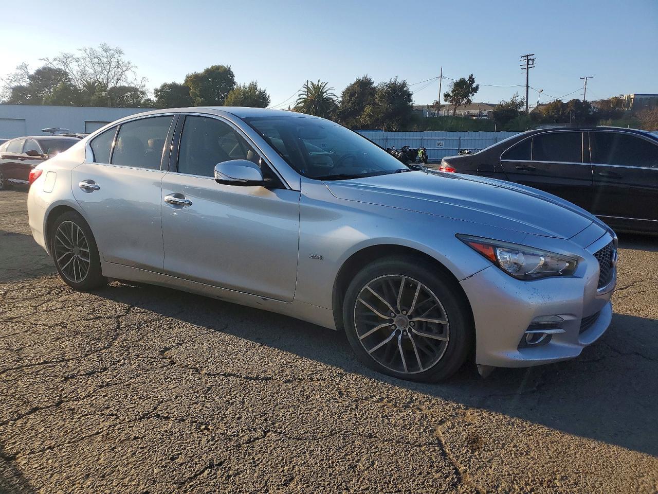 2017 Infiniti Q50 Base - Фото 4