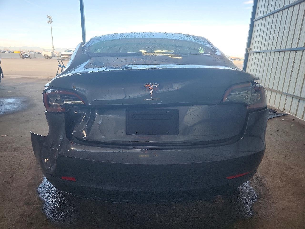 2022 Tesla Model 3 - Image 6