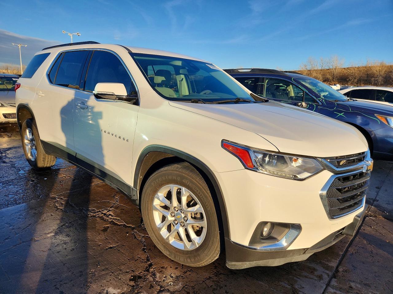 2020 Chevrolet Traverse Lt - Image 4