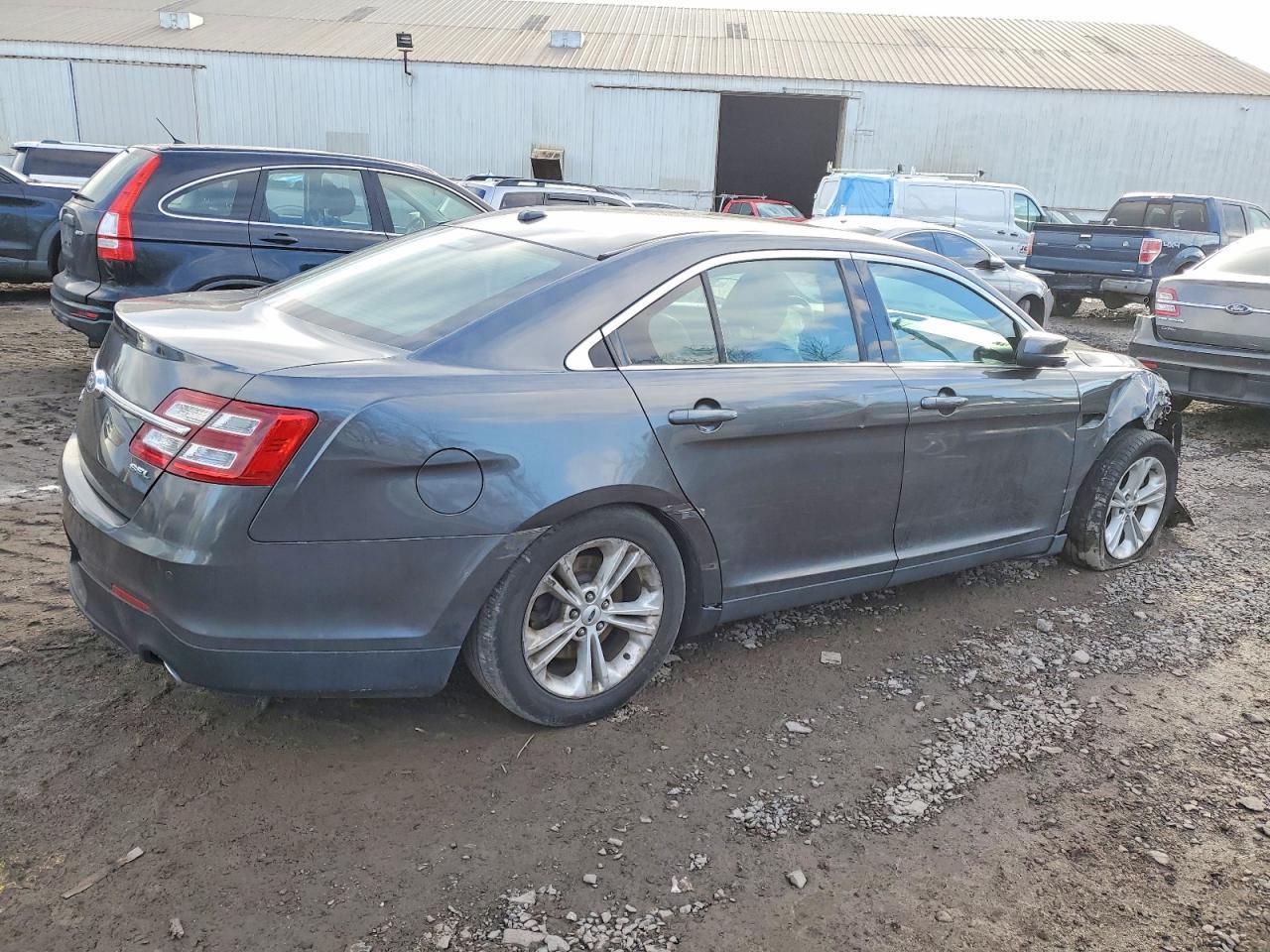 2018 Ford Taurus Sel - Фото 3