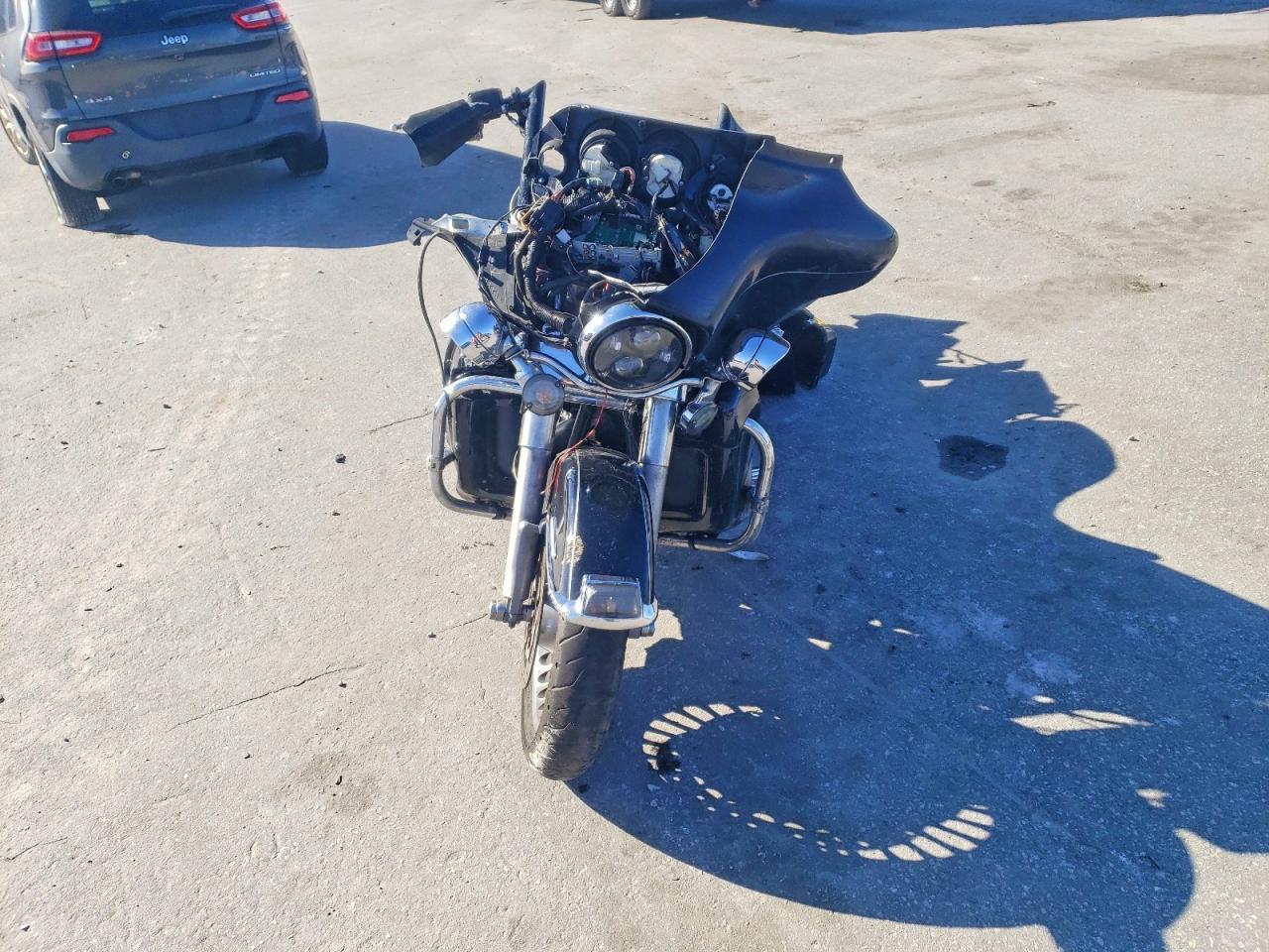 2011 Harley-Davidson Flhtk - Фото 2