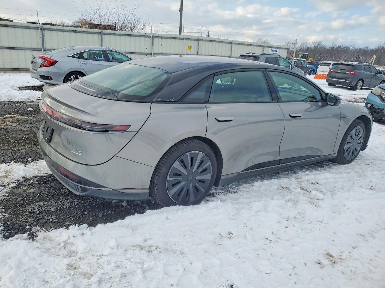2025 Lucid Motors Air Touring - Фото 3