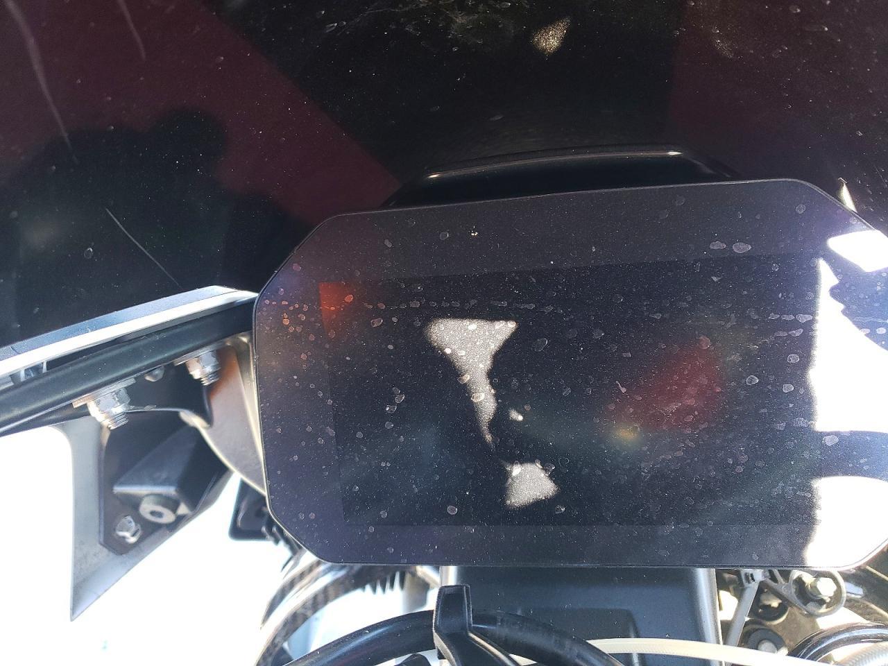 2021 BMW M 1000 R - Image 7