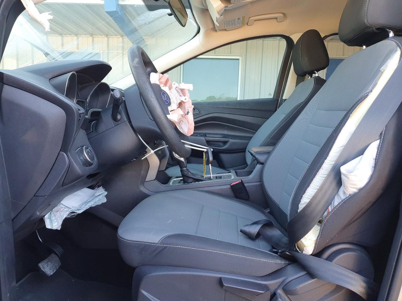 2017 Ford Escape S - Фото 7