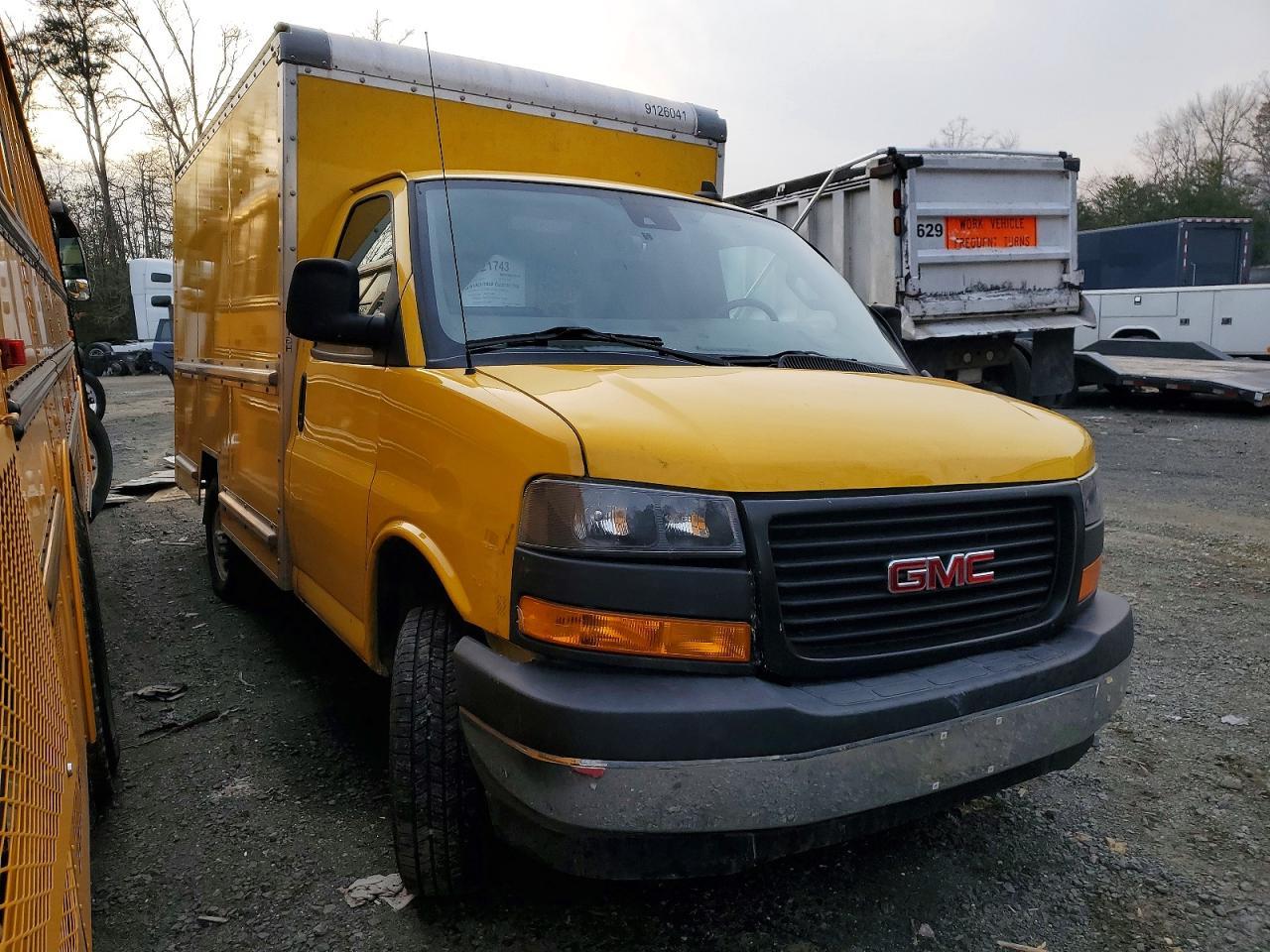 2022 GMC Savana G3500 - Box Truck *** Prior Fleet *** - Фото 4