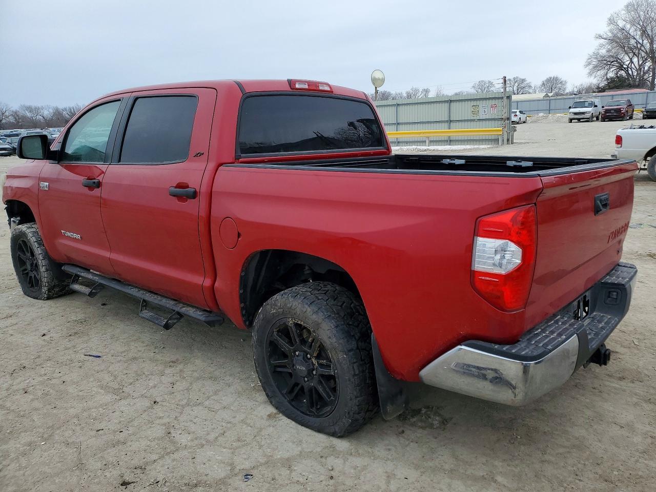 2019 Toyota Tundra Crewmax Sr5 - Фото 2