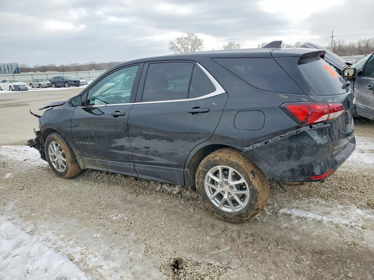 2022 Chevrolet Equinox Lt - Image 2