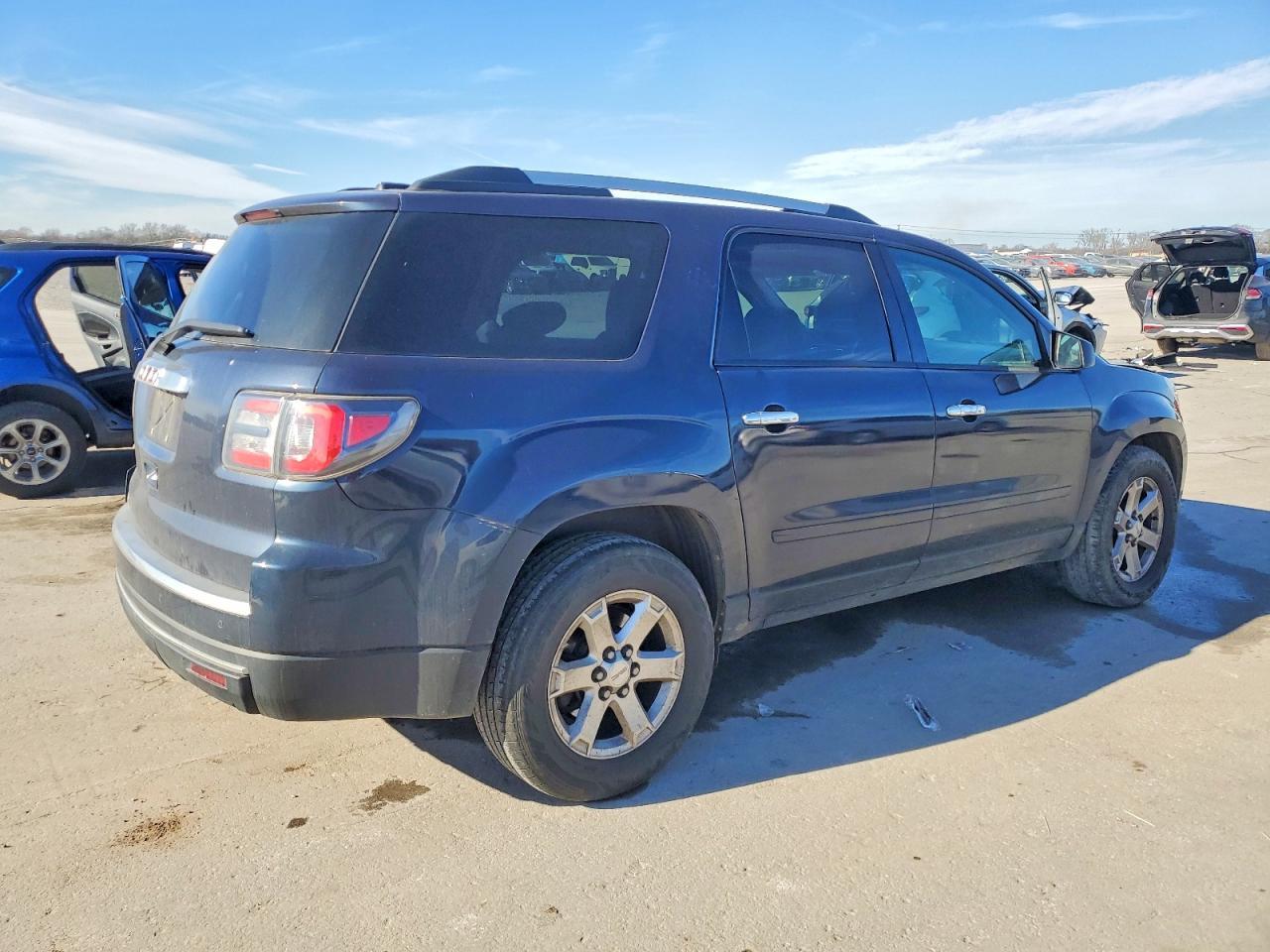 2016 GMC Acadia Sle - Фото 3