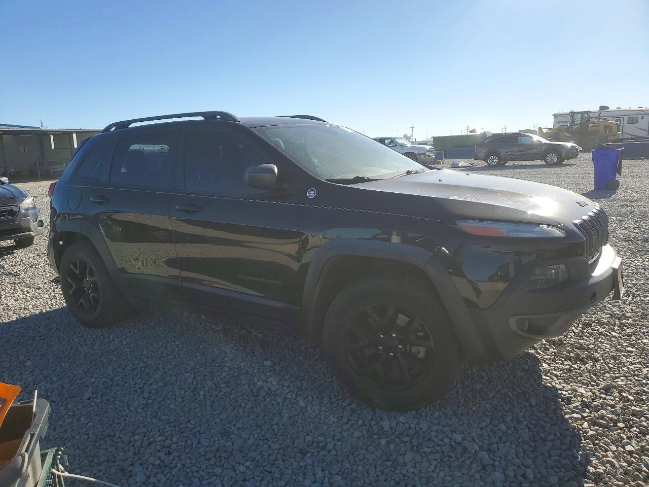 2015 Jeep Cherokee Trailhawk - Фото 4