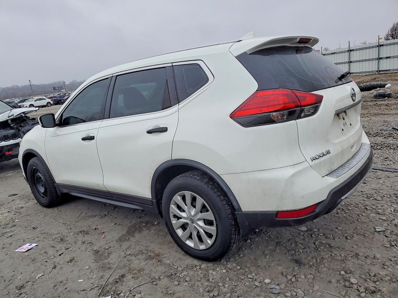 2017 Nissan Rogue S - Image 2