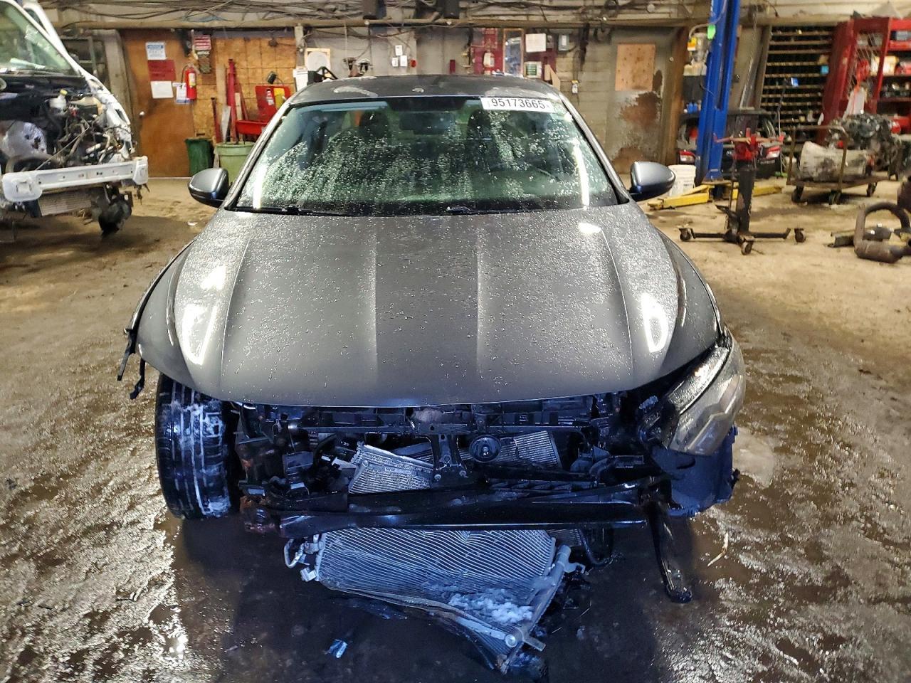 2019 Volkswagen Jetta S - Image 5