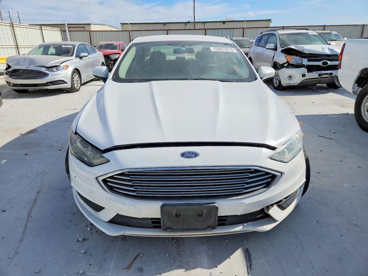 2017 Ford Fusion - Фото 5