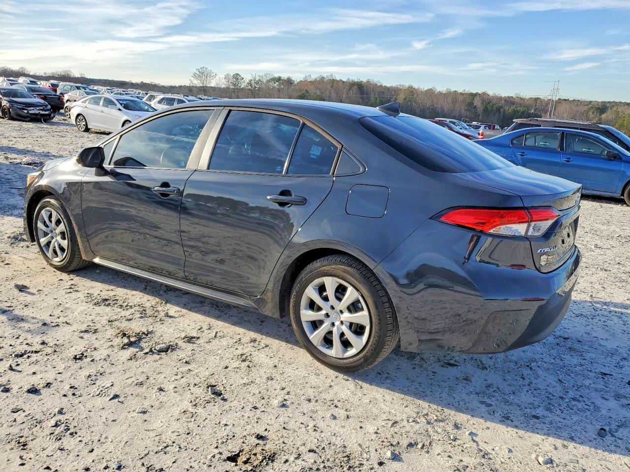2023 Toyota Corolla Le - Image 2