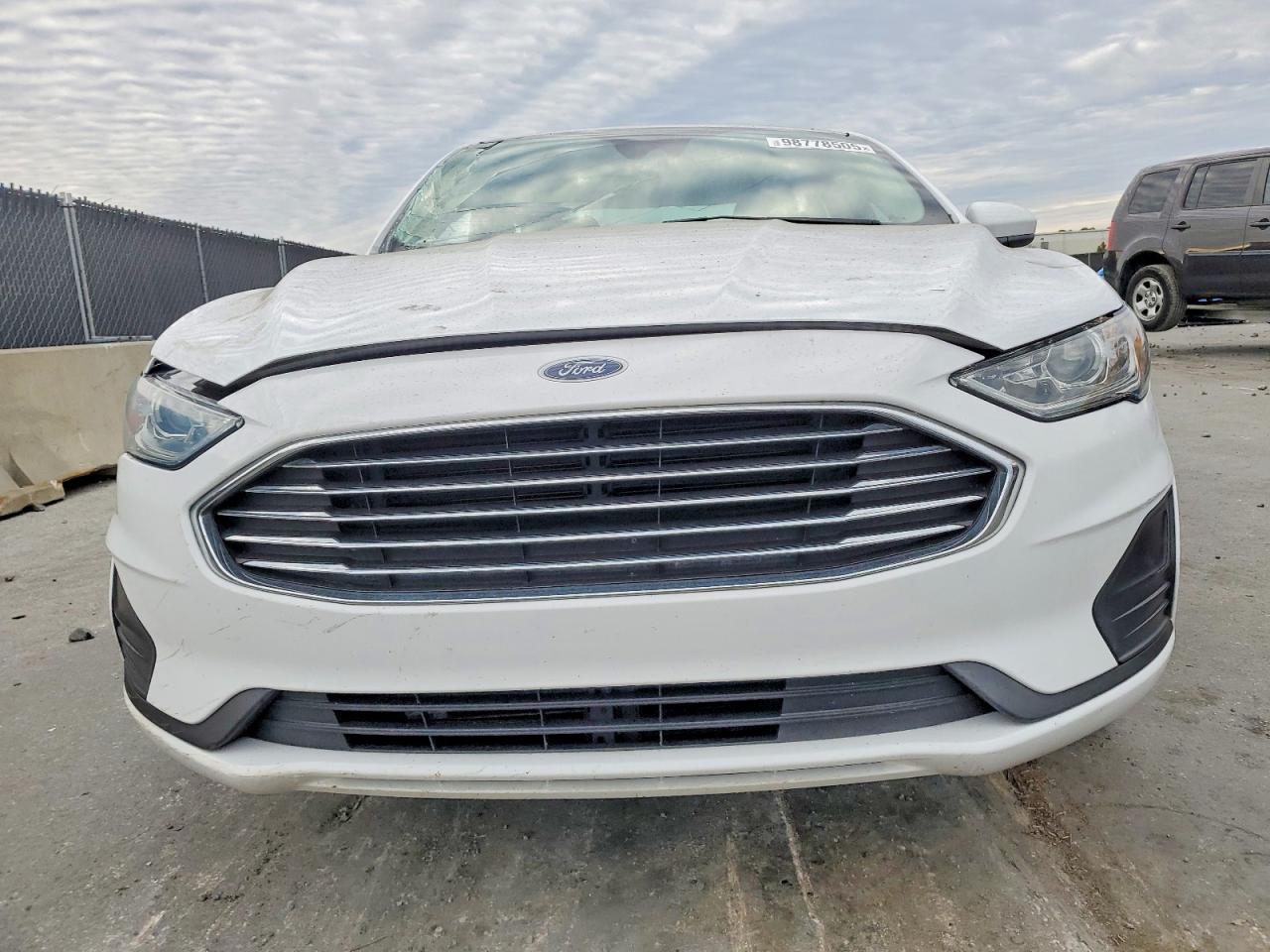 2020 Ford Fusion Se - Image 5