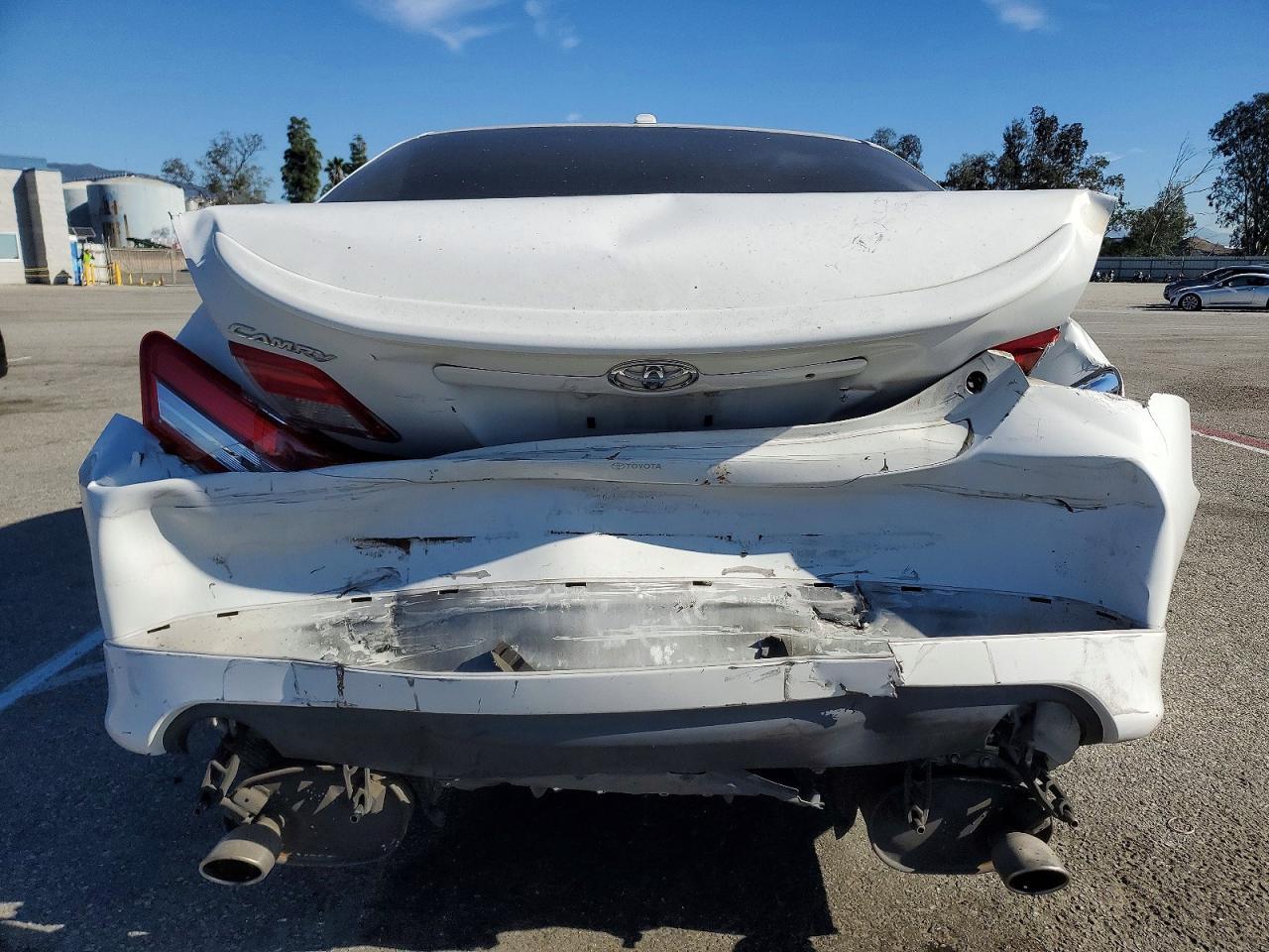 2010 Toyota Camry Auto - Фото 6