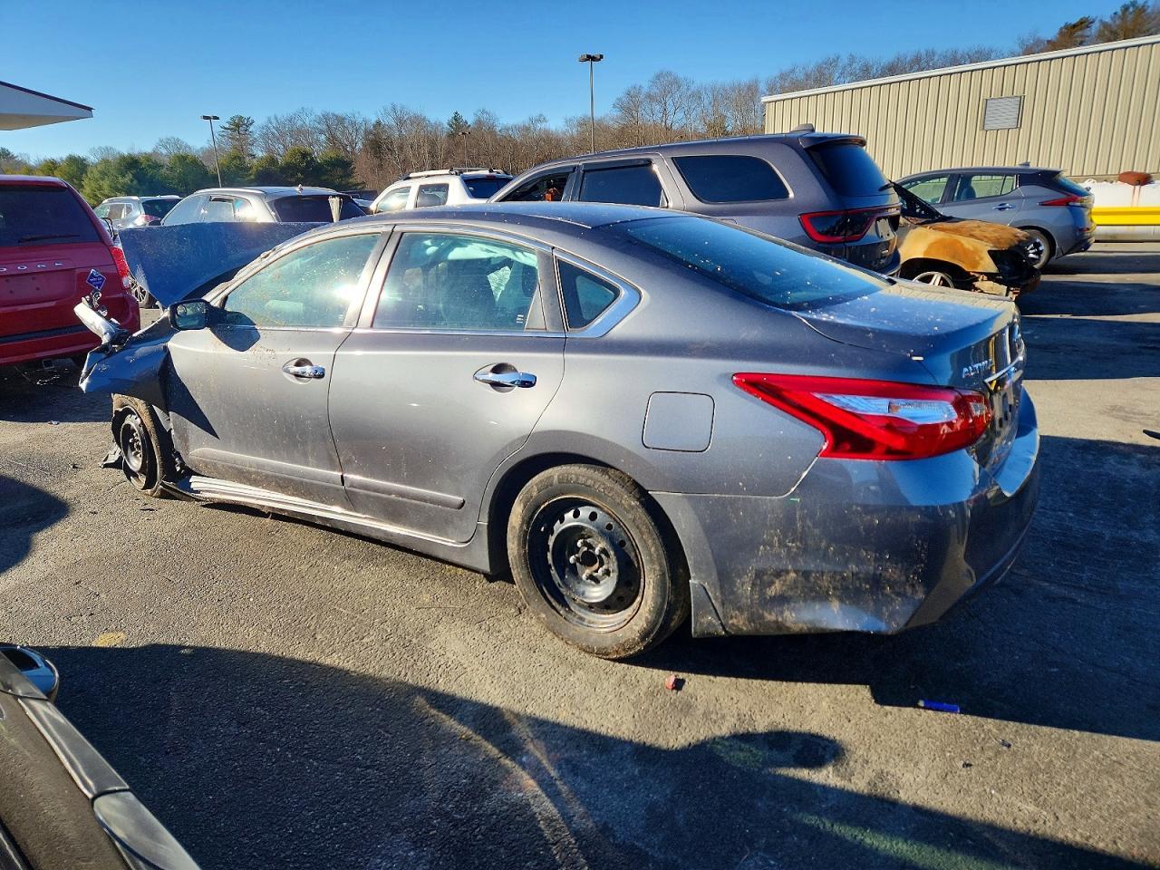 2017 Nissan Altima 2.5 - Фото 2