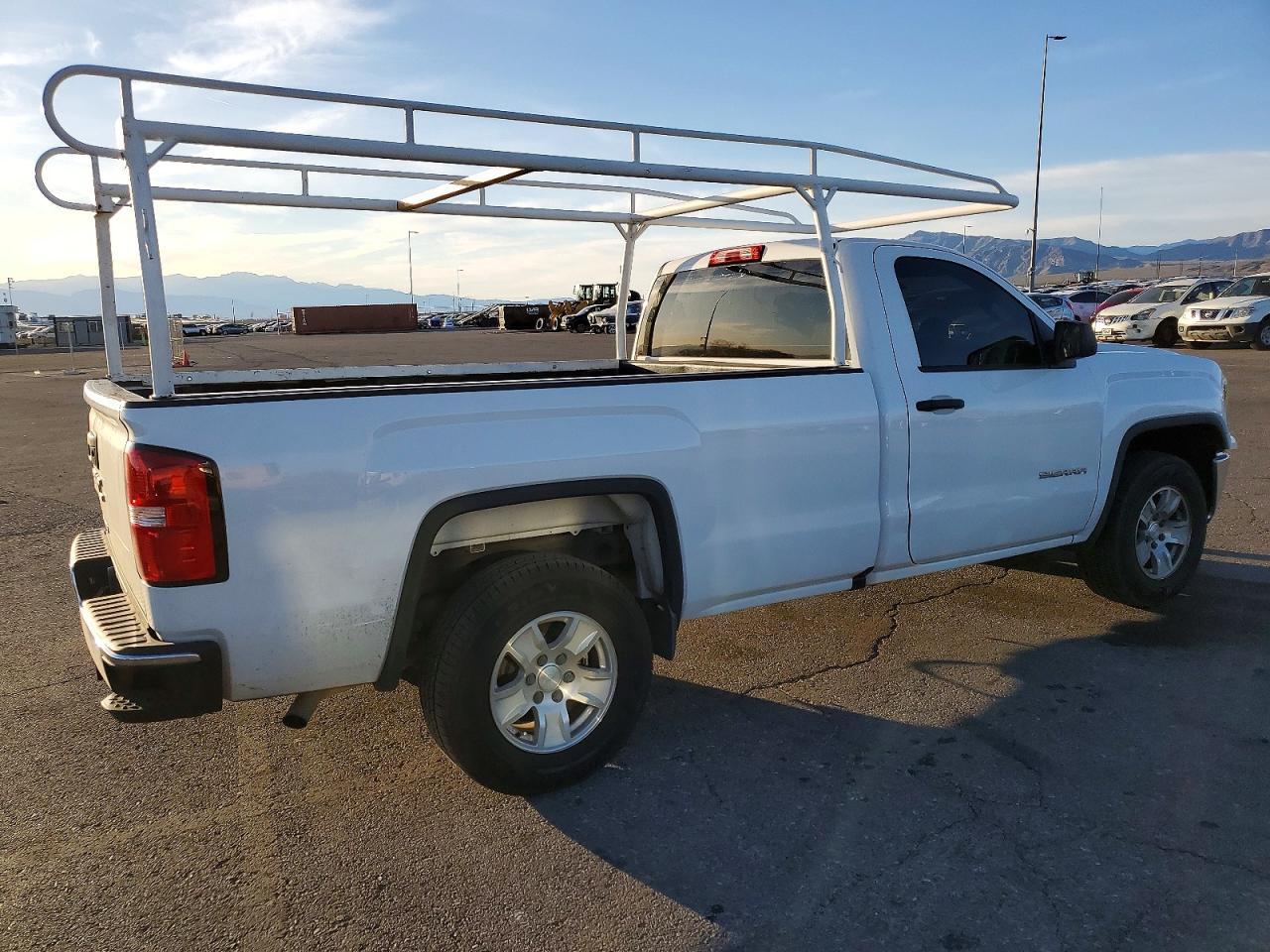 2016 GMC Sierra C1500 - Фото 3