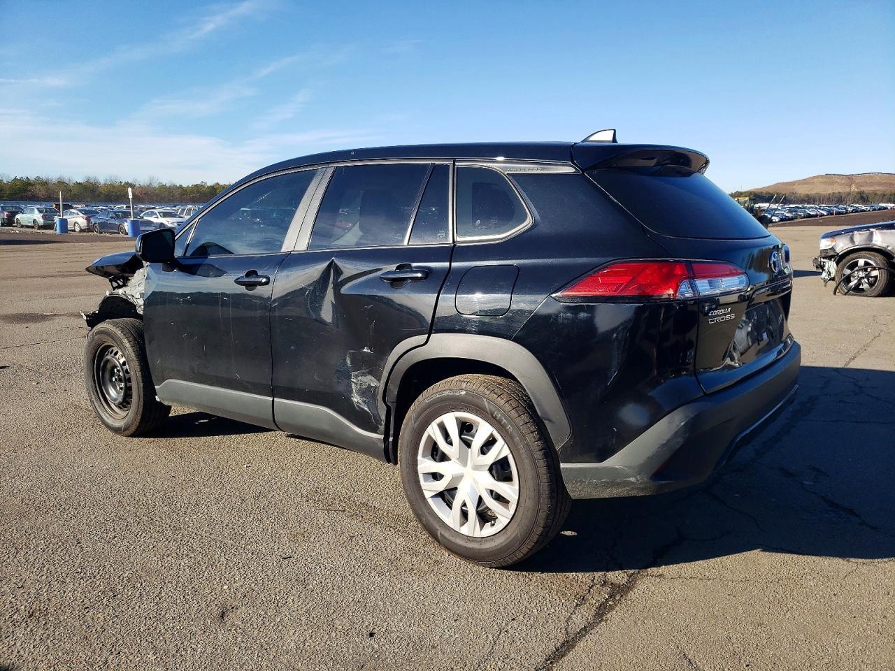 2023 Toyota Corolla Cross L - Фото 2