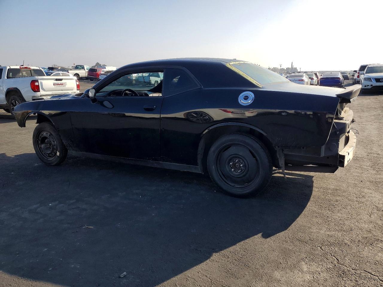 2016 Dodge Challenger Sxt - Фото 2