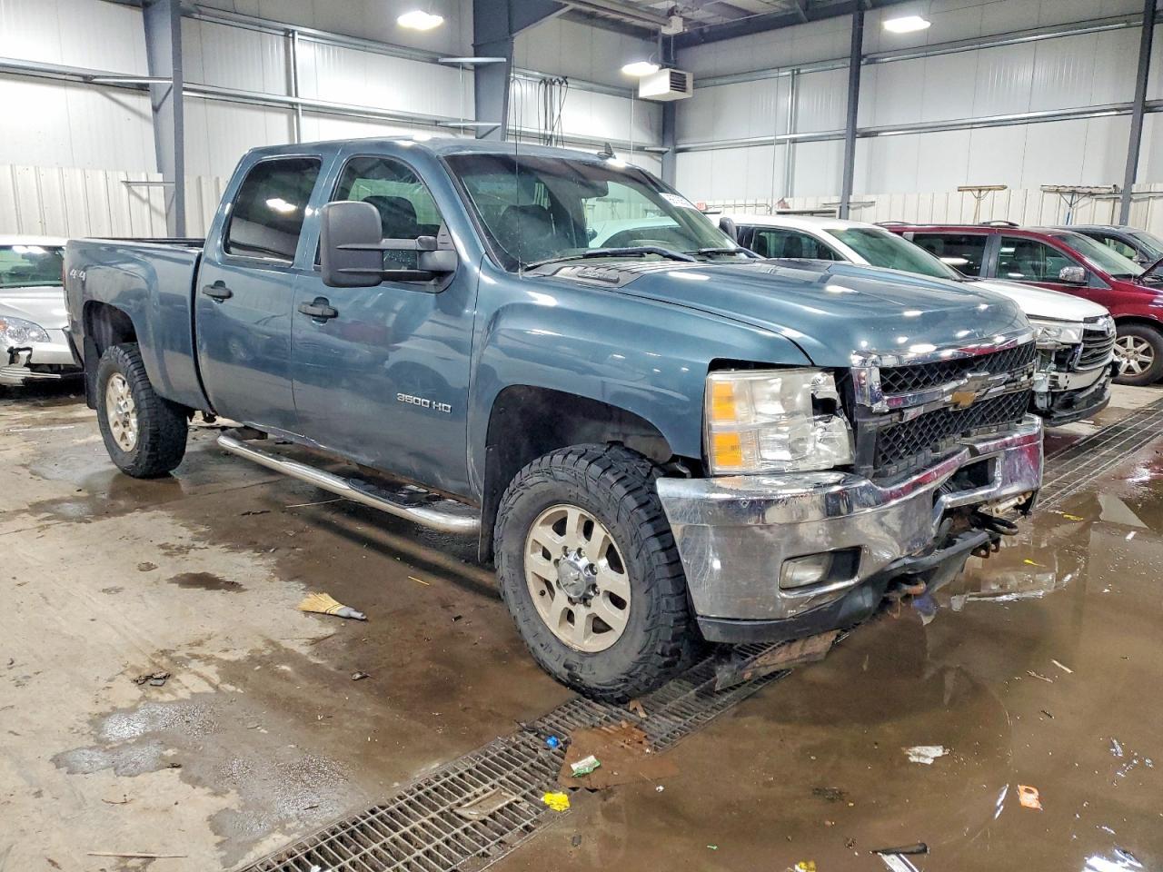2011 Chevrolet Silverado K3500 Lt - Фото 4