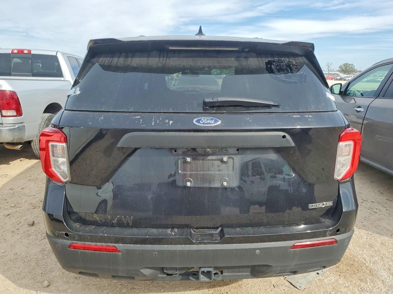 2024 Ford Explorer Police Interceptor - Image 6