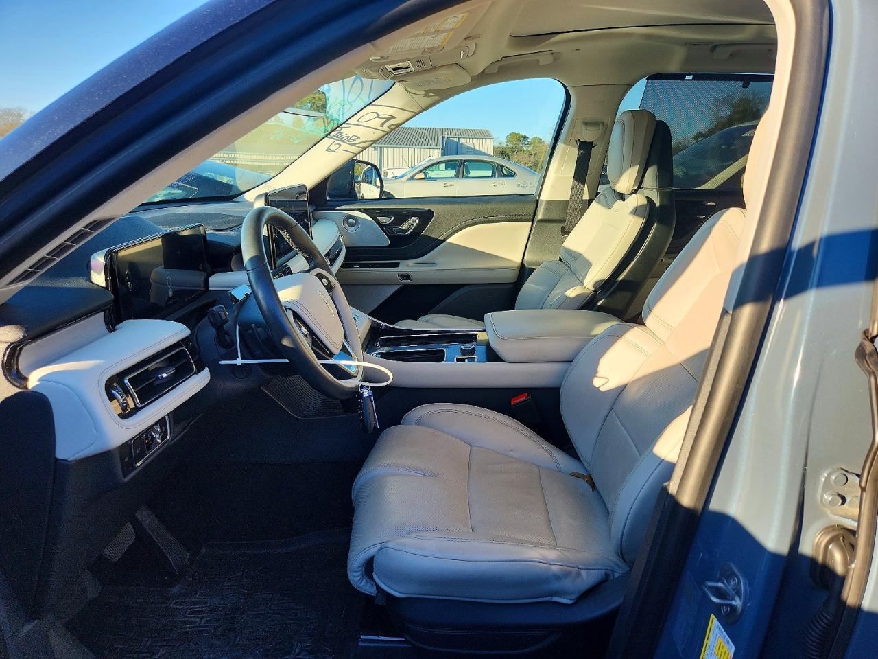 2025 Lincoln Aviator Reserve - Фото 7