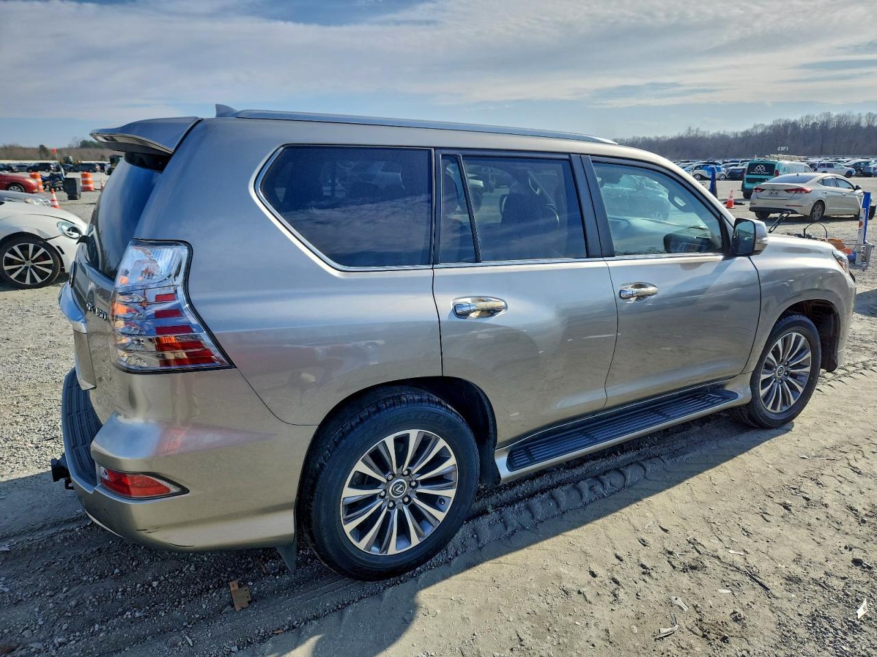 2021 Lexus Gx 460 Luxury - Фото 3