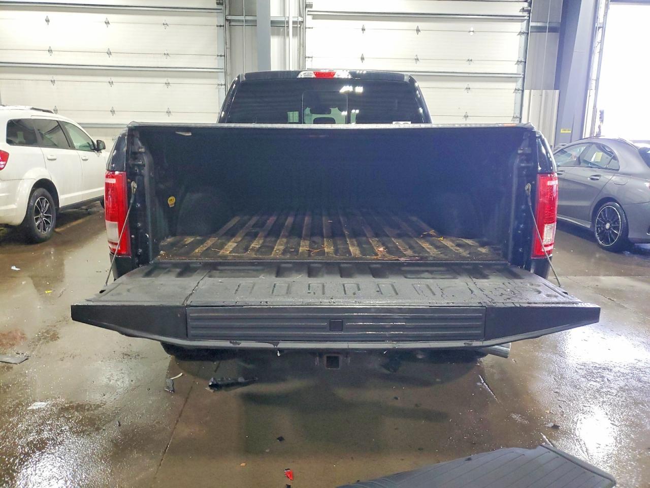 2016 Ford F150 Supercrew - Image 6