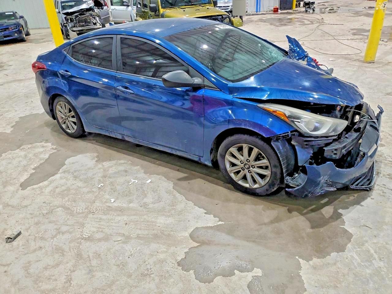 2014 Hyundai Elantra Se - Image 4