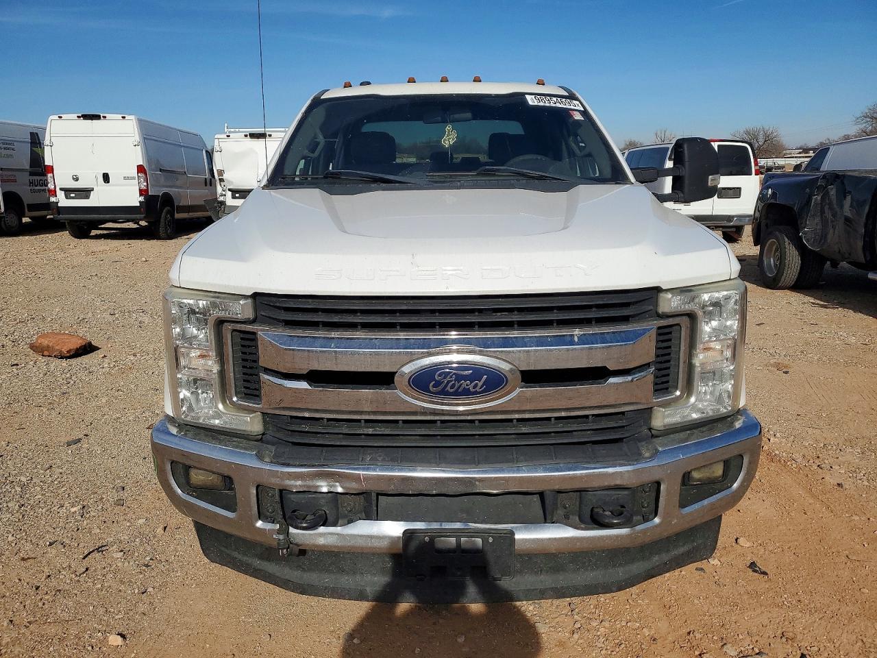 2019 Ford F350 Super Duty - Фото 5
