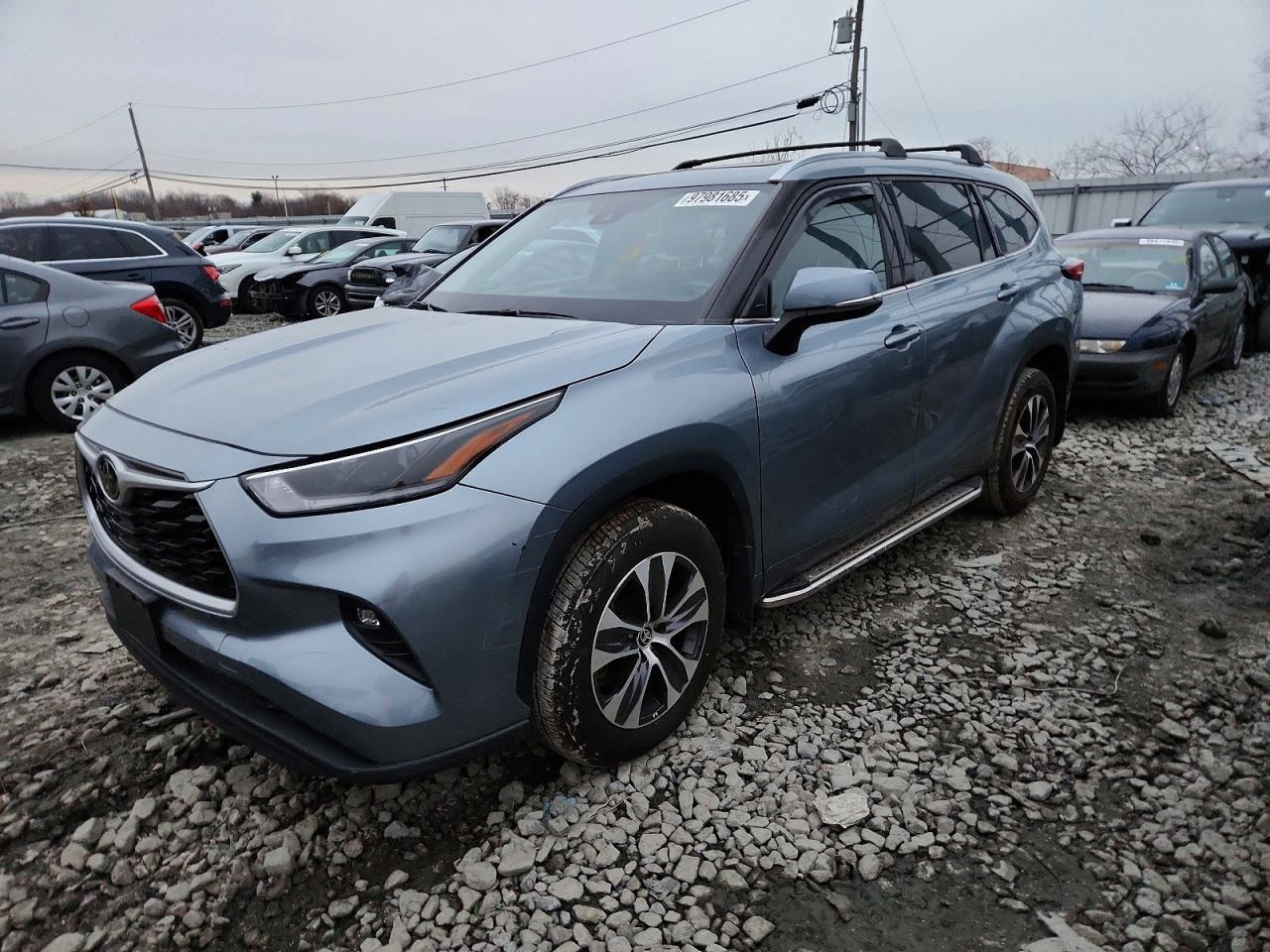 2021 Toyota Highlander Xle