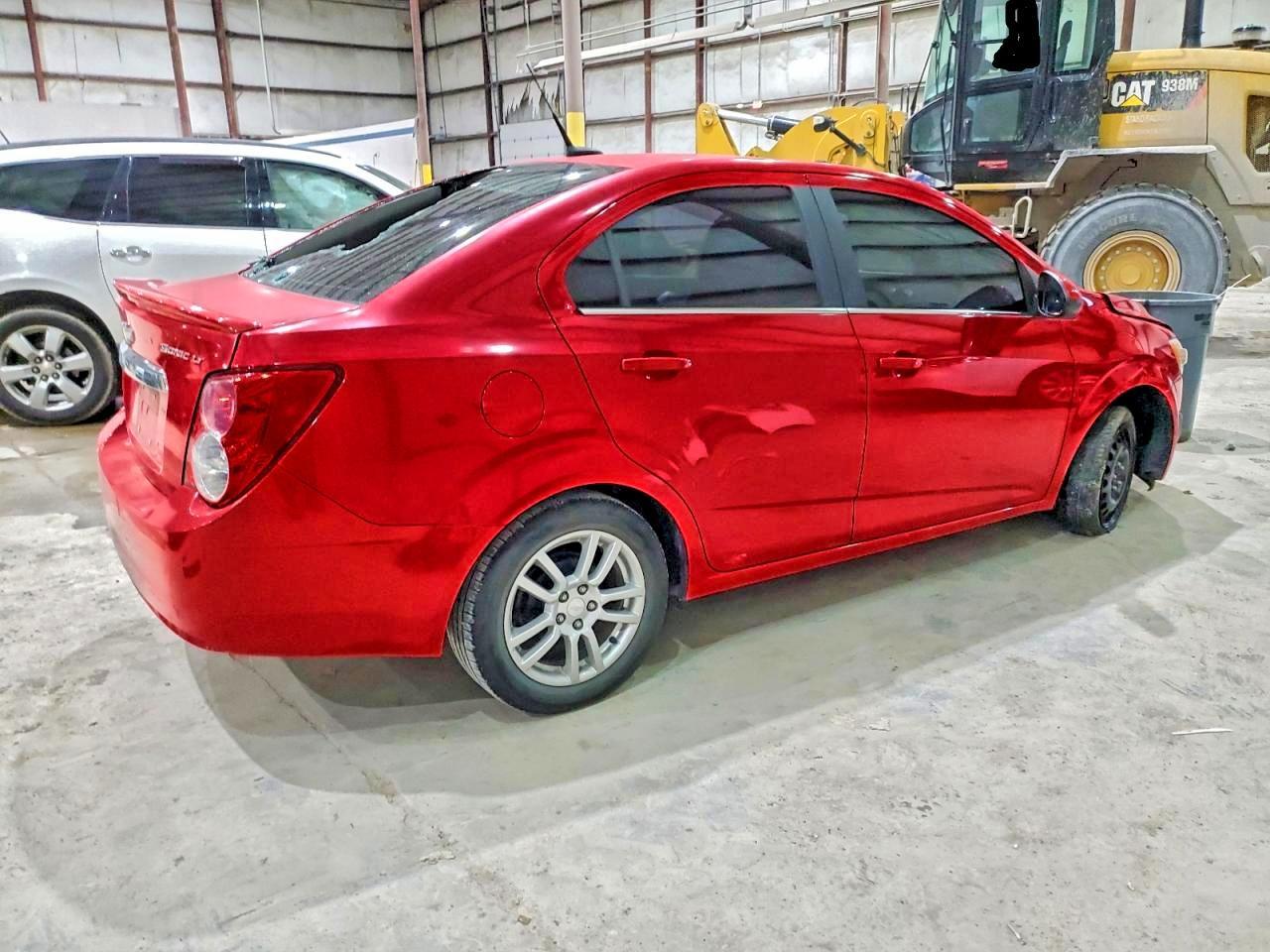 2014 Chevrolet Sonic Lt - Image 3
