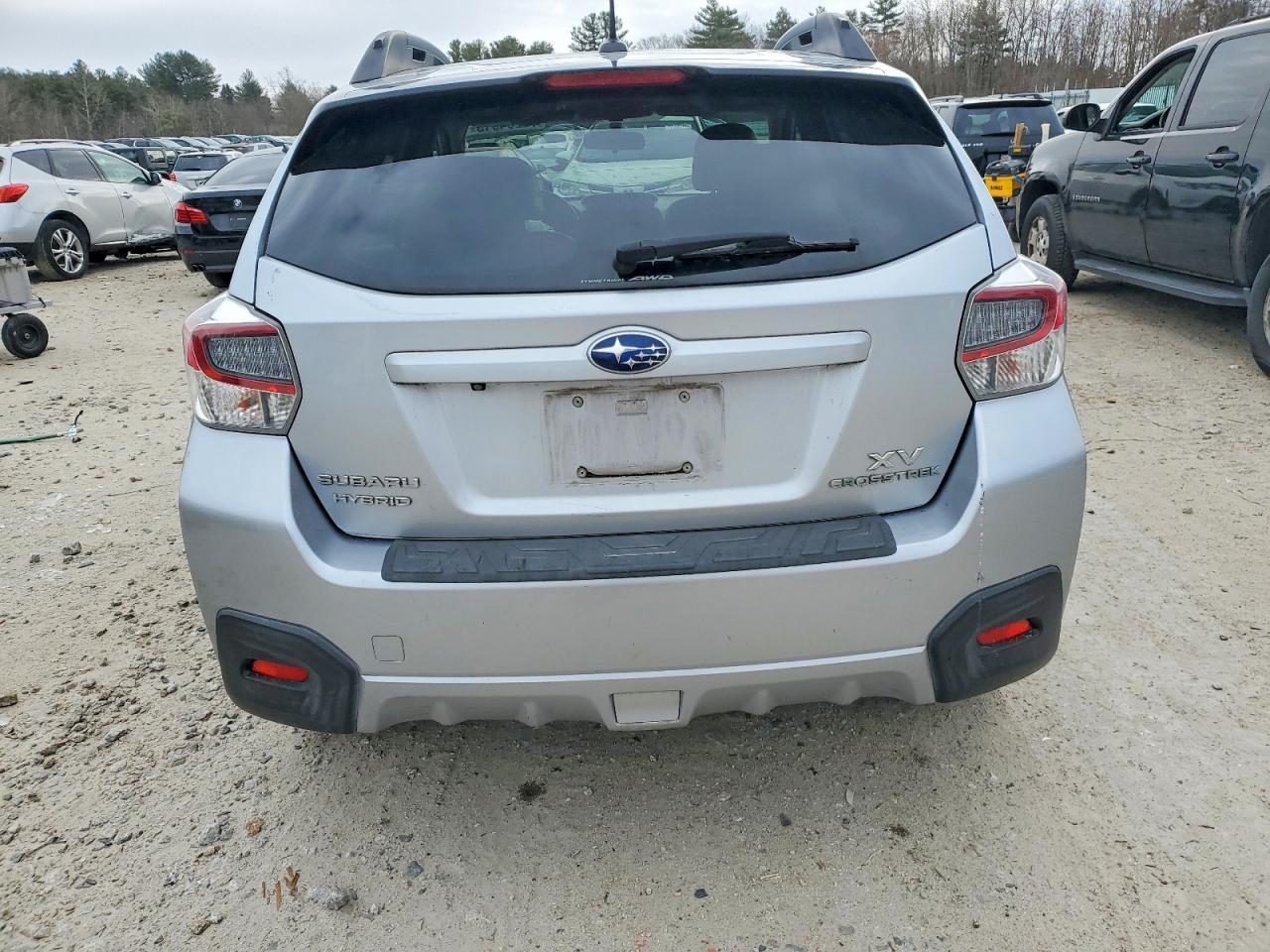 2015 Subaru Xv Crosstrek 2.0I Hybrid Touring - Image 6