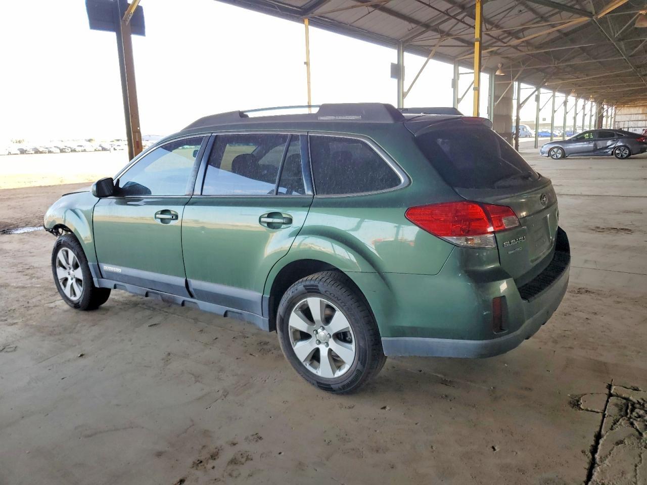 2010 Subaru Outback 2.5I Premium - Фото 2