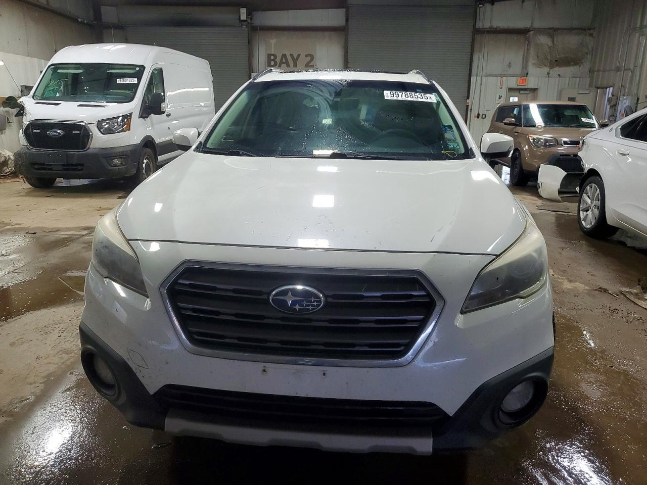 2017 Subaru Outback Touring - Image 5