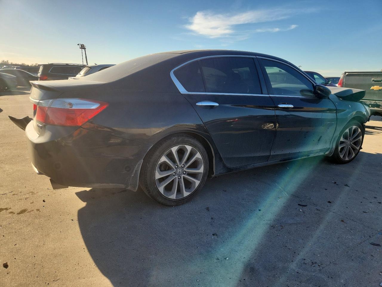 2015 Honda Accord Sport - Image 3