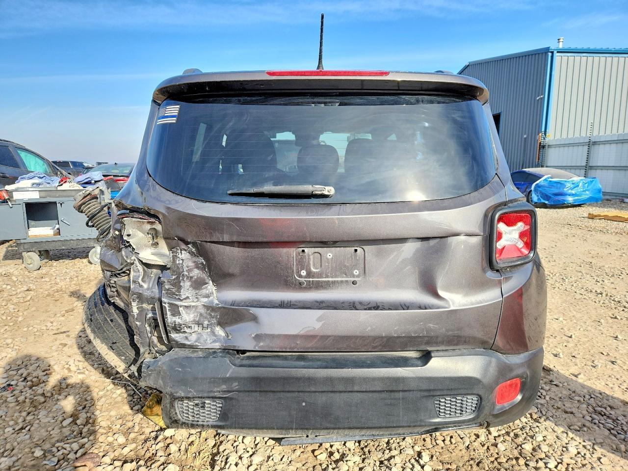 2017 Jeep Renegade Latitude - Фото 6