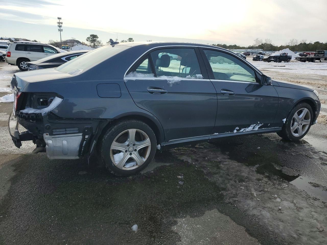2016 Mercedes-Benz E 350 4Matic - Фото 3