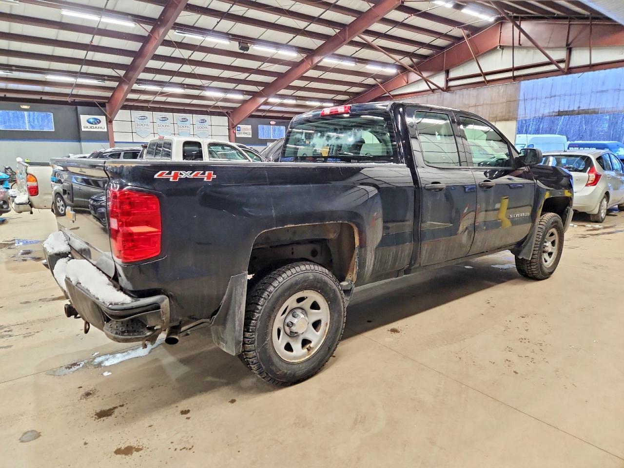 2017 Chevrolet Silverado K1500 - Image 3