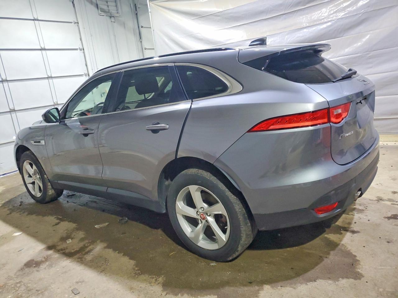 2020 Jaguar F-Pace Prestige - Фото 2