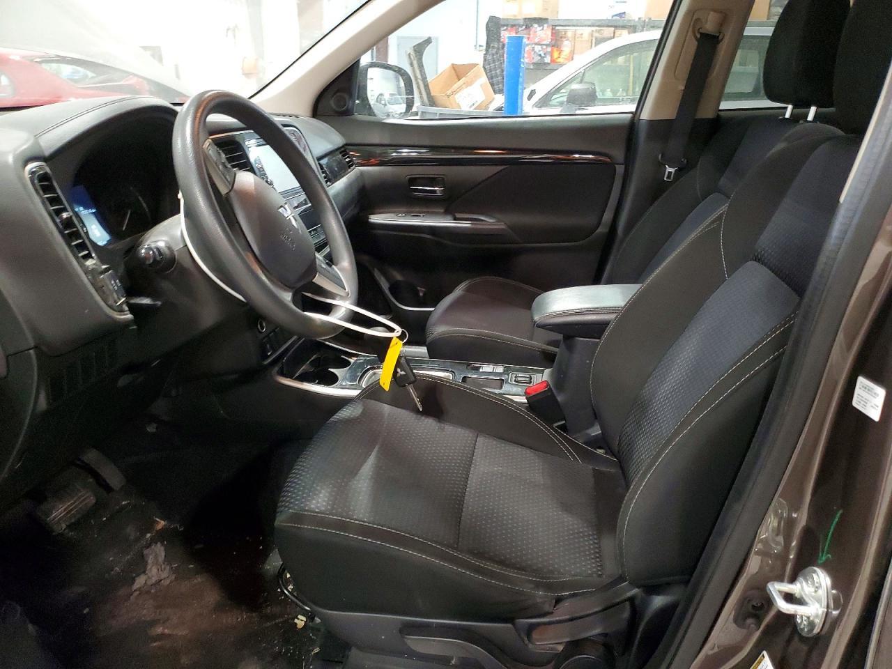 2019 Mitsubishi Outlander Es - Фото 7