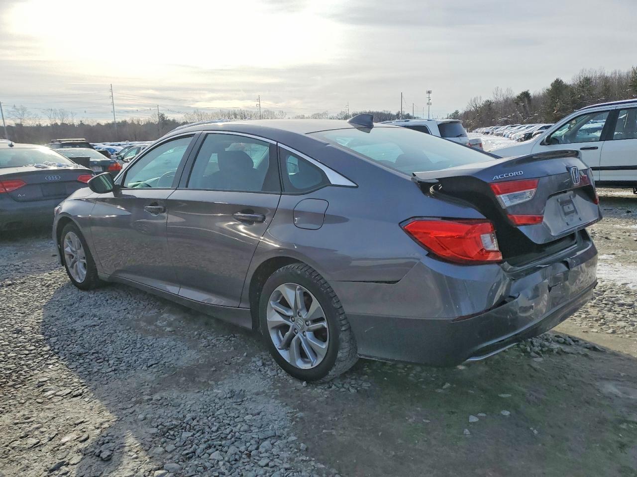 2020 Honda Accord Lx - Фото 2